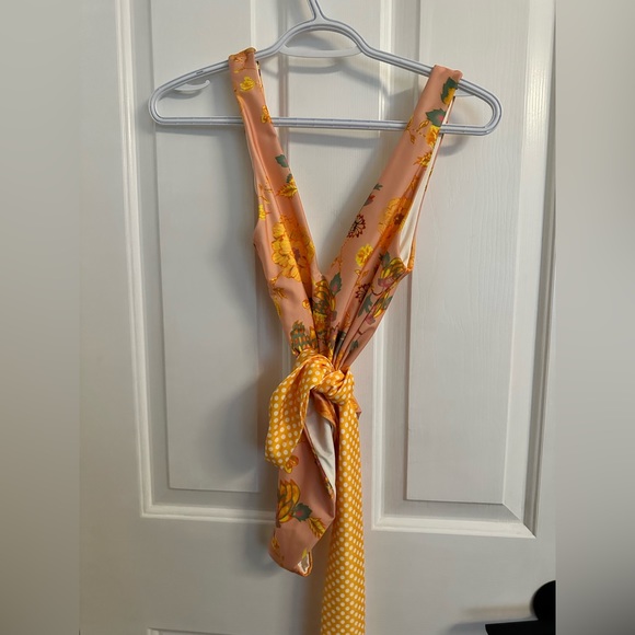 Tularosa swimsuit - Picture 3 of 3